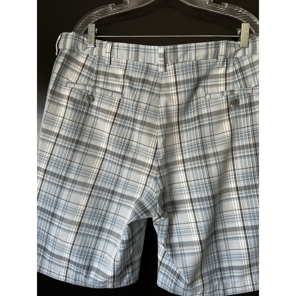 Haggar Sz 38 Men’s Shorts, Blue Plaid, 10” Inseam Adjustable Waist. Nice Quality - Picture 4 of 7